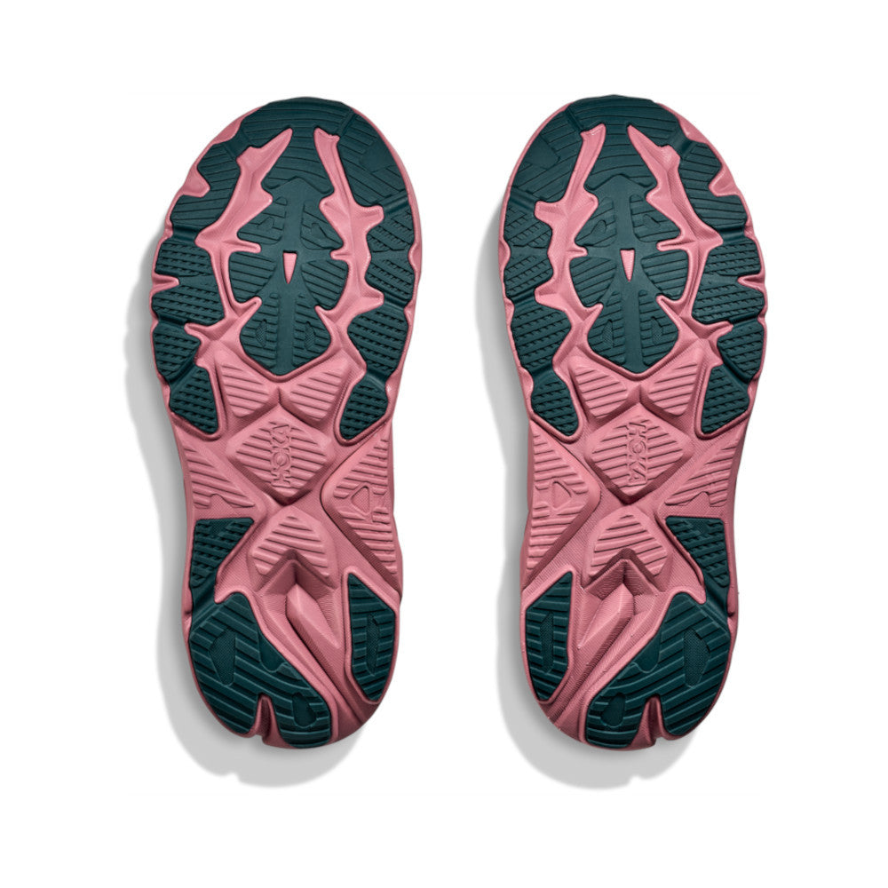 Women's Arahi 8
