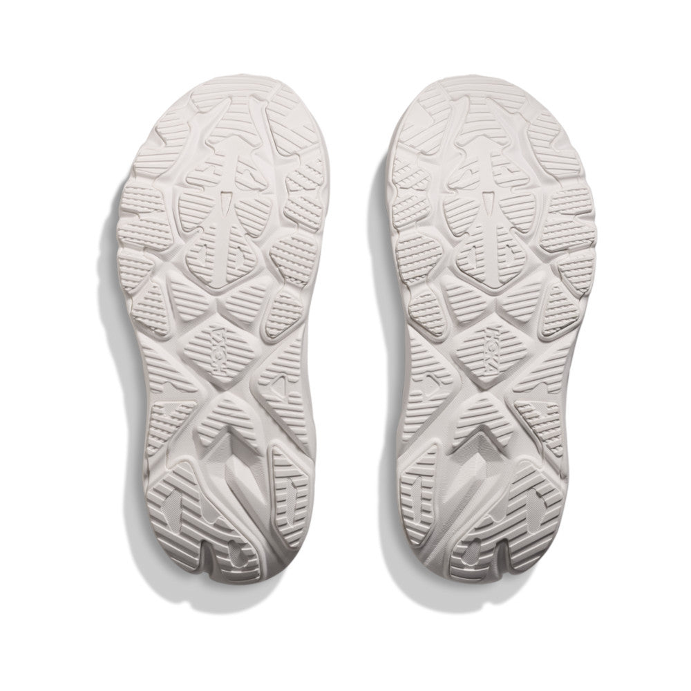Women's Arahi 8