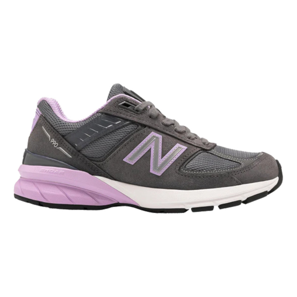 Women's 990 v5