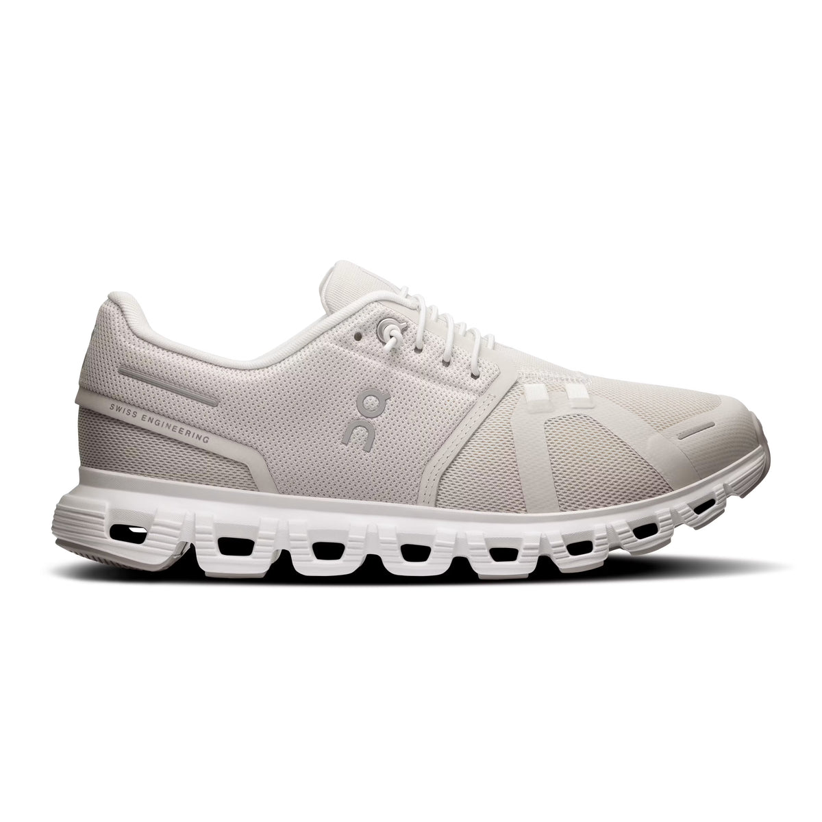 Women's Cloud 6