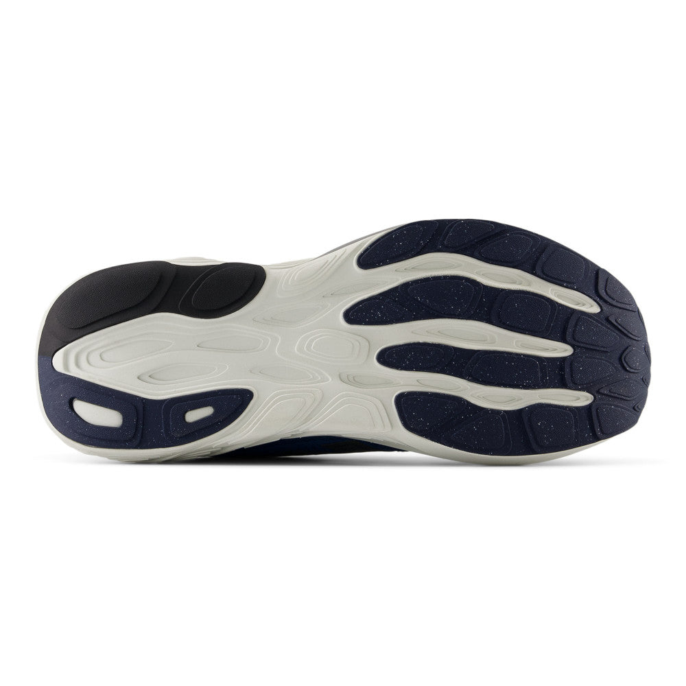 Men's 880 v15