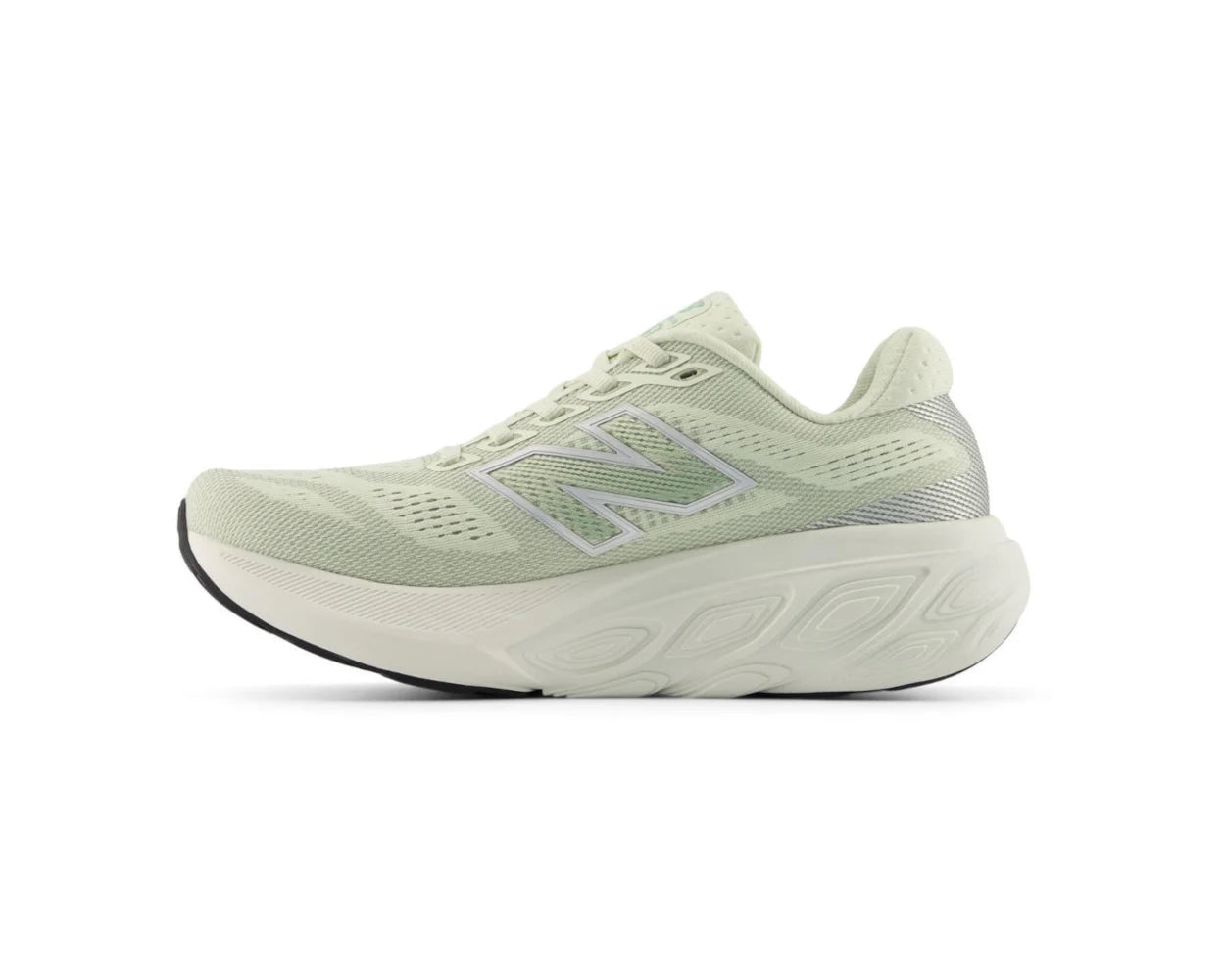 Women's 880 v15