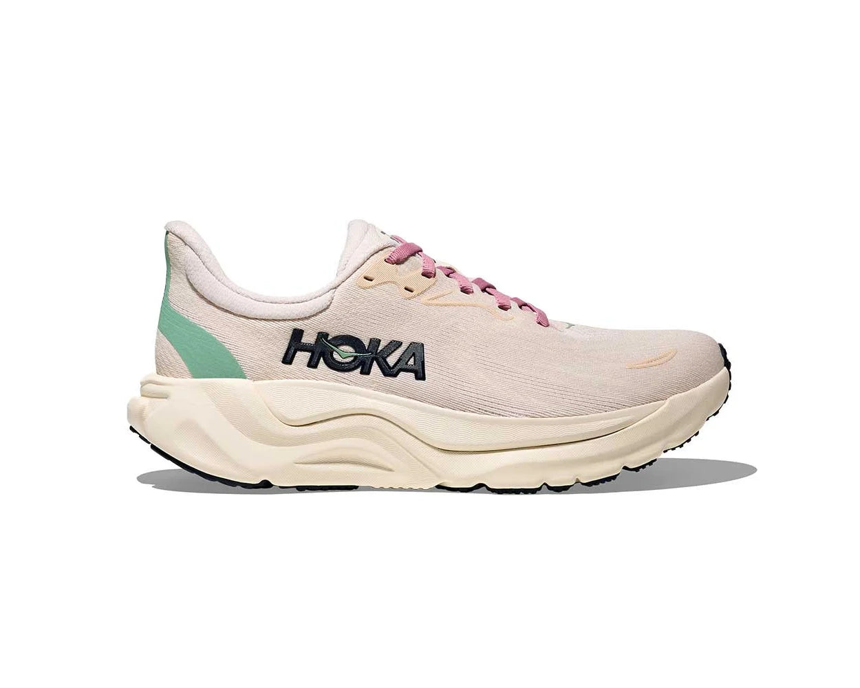 Women's Arahi 8