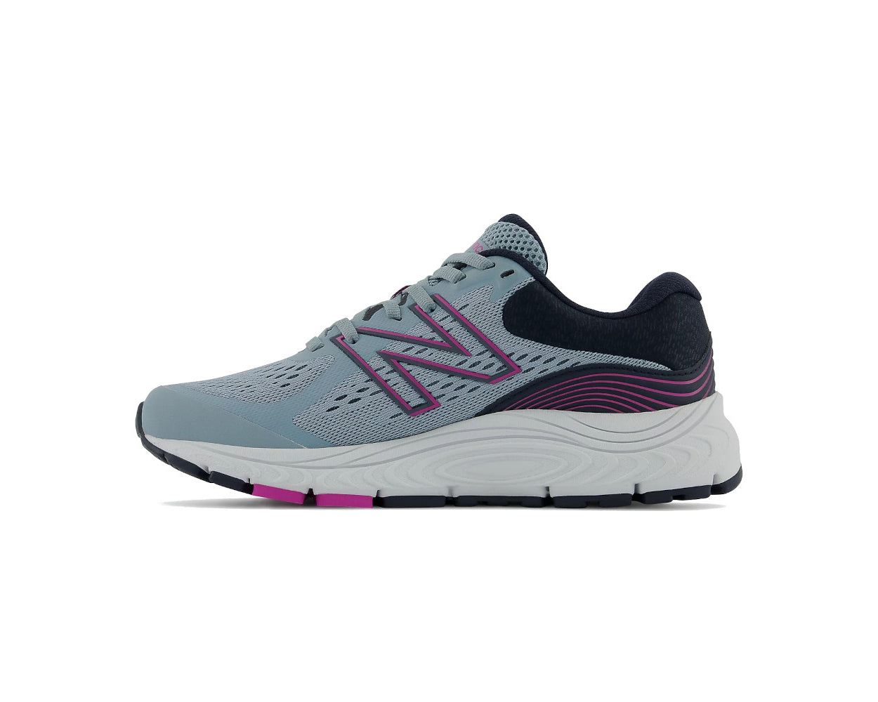 Women's 840 v5
