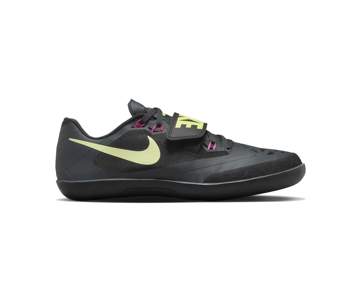 Nike throwing shoes 2020 shop
